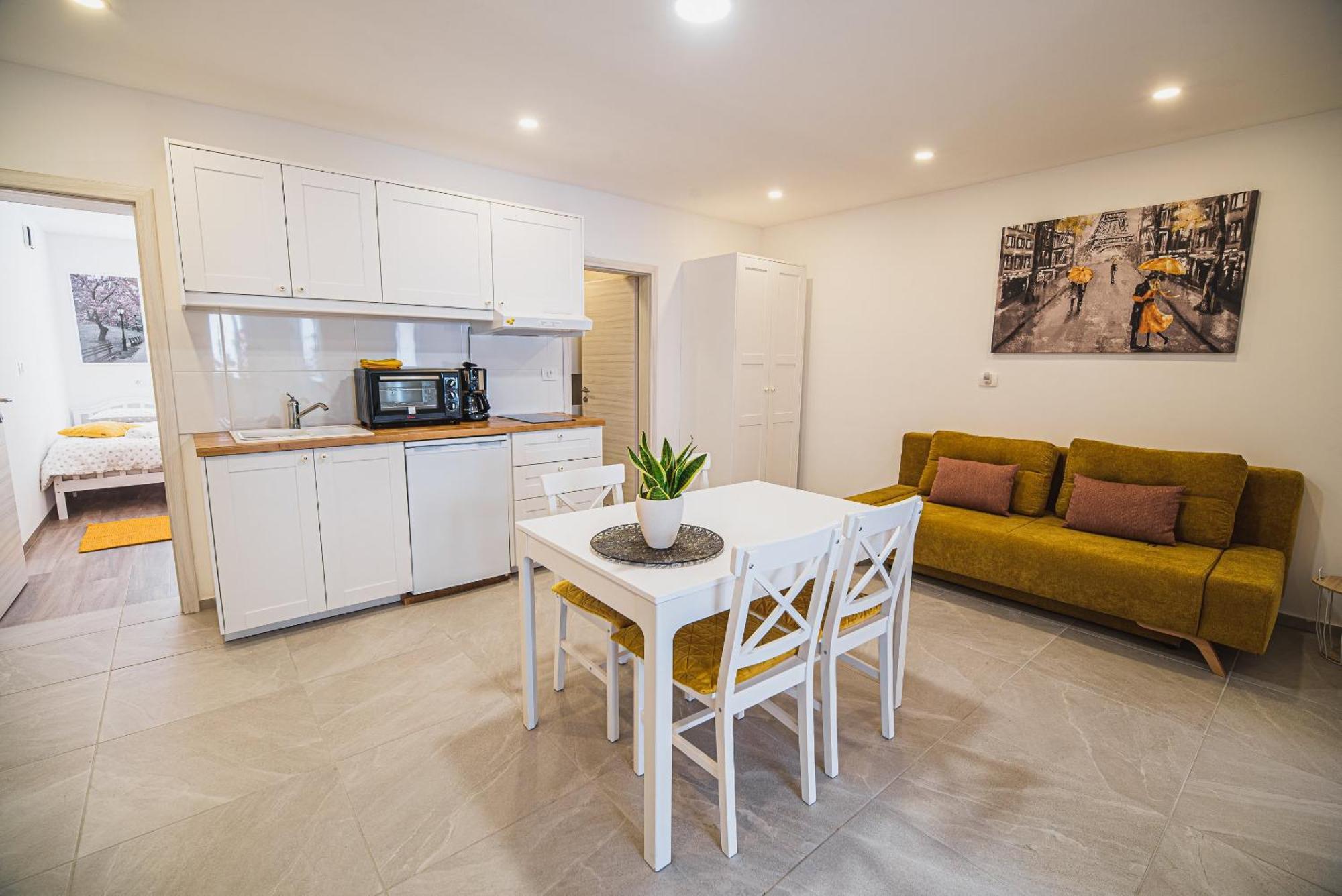קובאריד Gotar Apartment With Garden מראה חיצוני תמונה