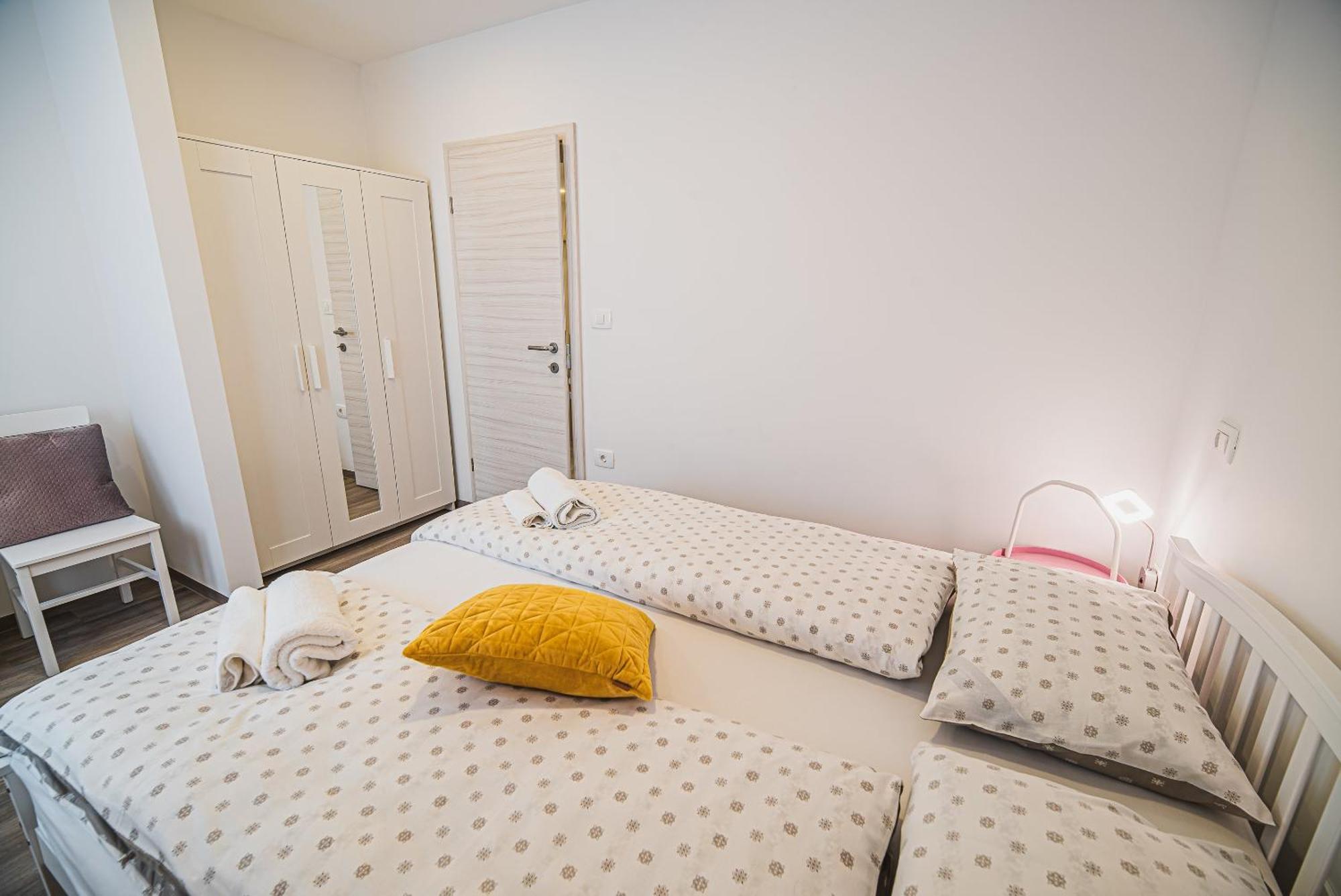 קובאריד Gotar Apartment With Garden מראה חיצוני תמונה