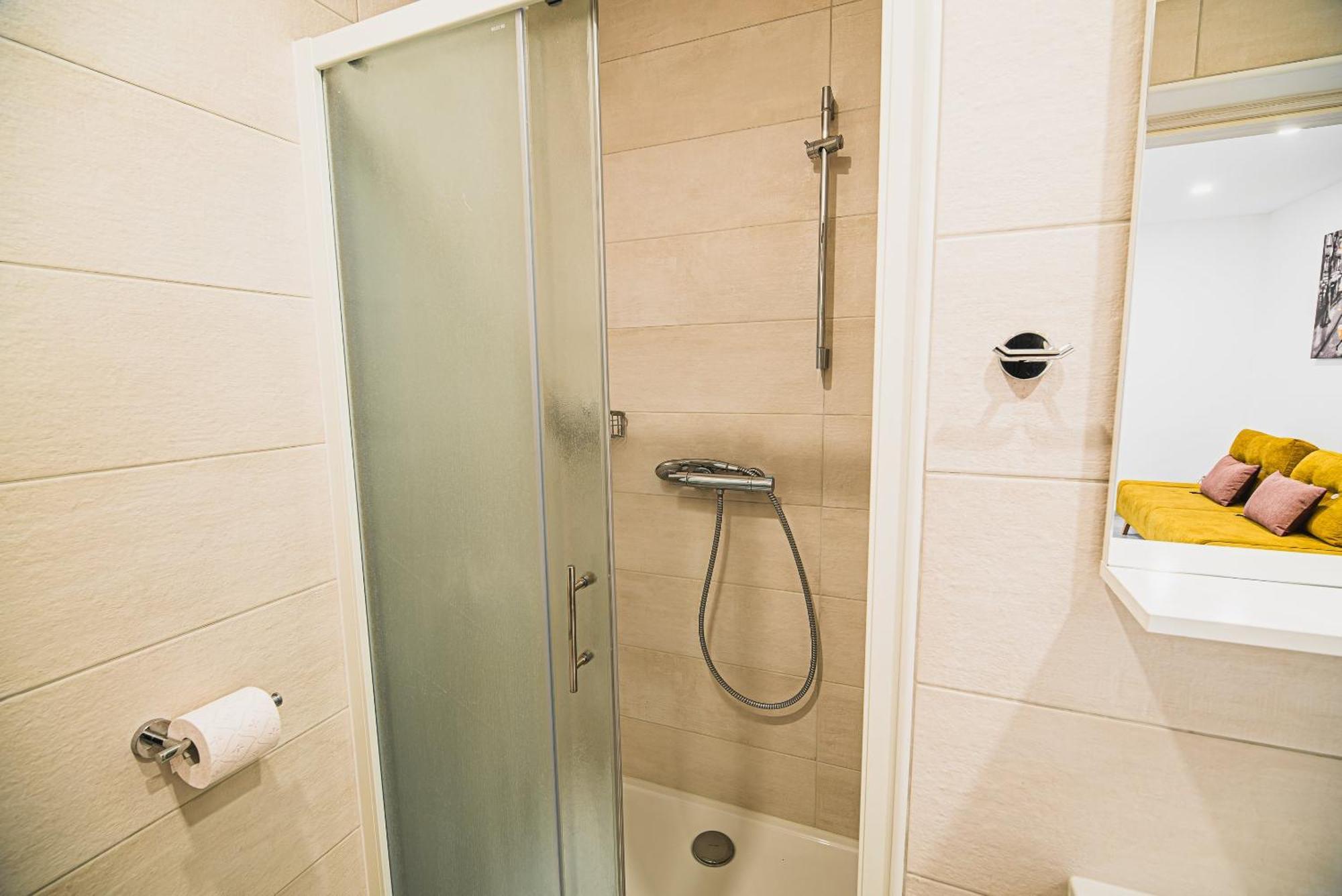 קובאריד Gotar Apartment With Garden מראה חיצוני תמונה