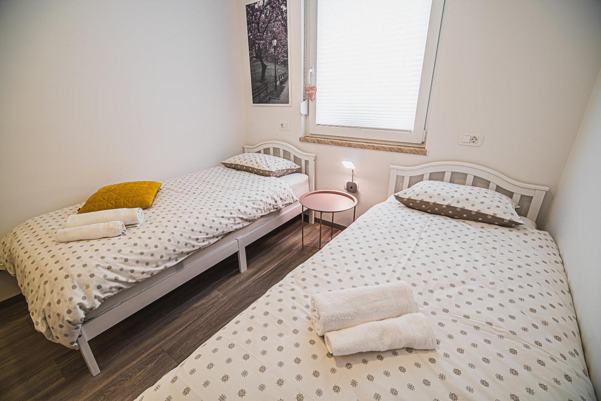 קובאריד Gotar Apartment With Garden מראה חיצוני תמונה